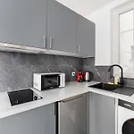Neuf Metro Jaures- 19 - 2p * باريس