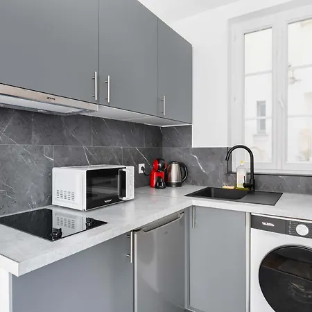 Neuf Metro Jaures- 19 - 2p Apartamento